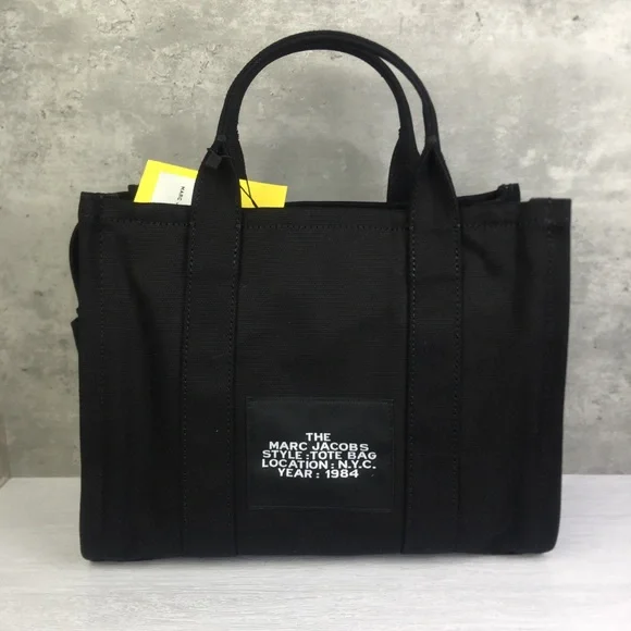 Marc Jacobs Black Tote with White Accents Szie M - Picture 4 of 11